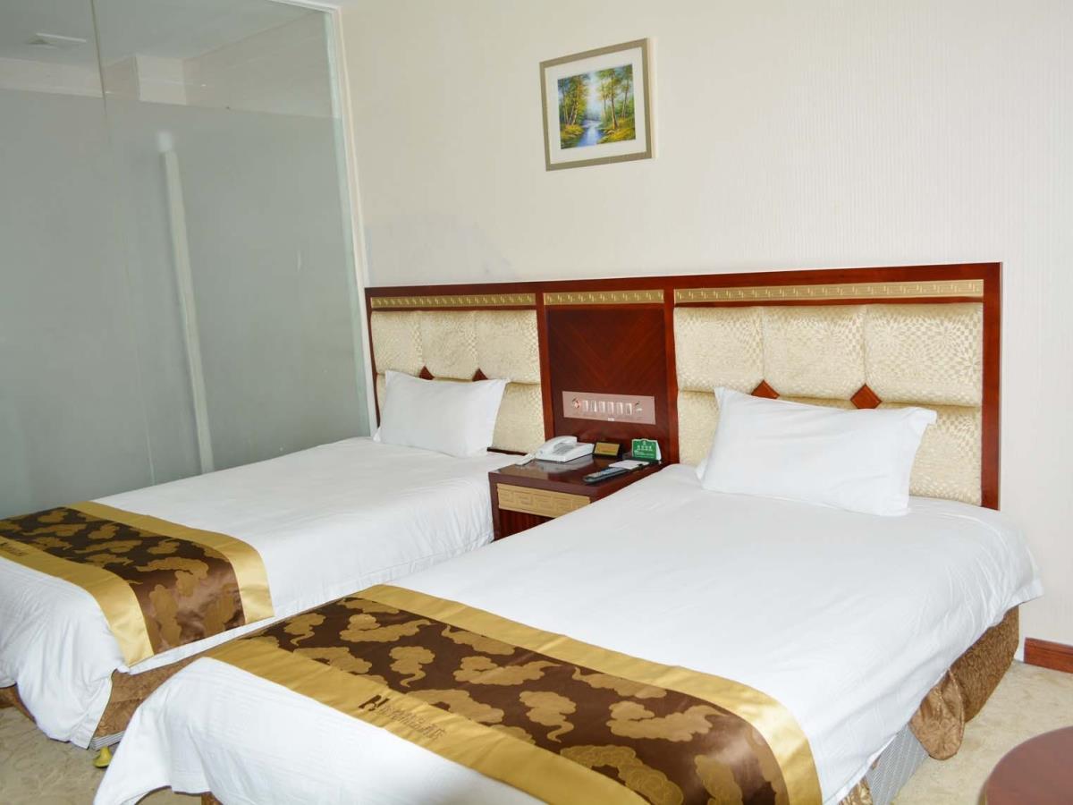 Greentree Alliance Guangxi Hezhou Babu District Lingfeng Square Hotel Exteriör bild