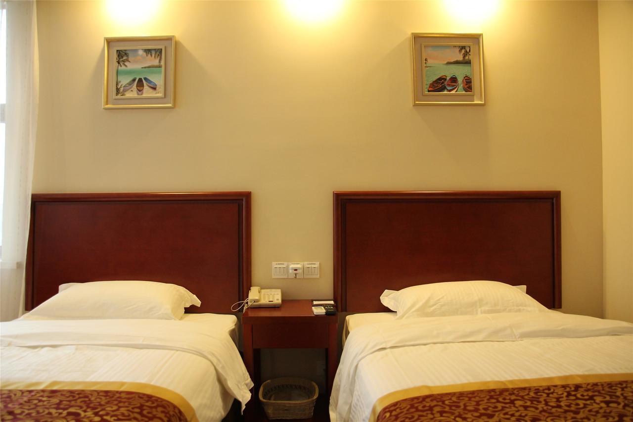 Greentree Alliance Guangxi Hezhou Babu District Lingfeng Square Hotel Exteriör bild